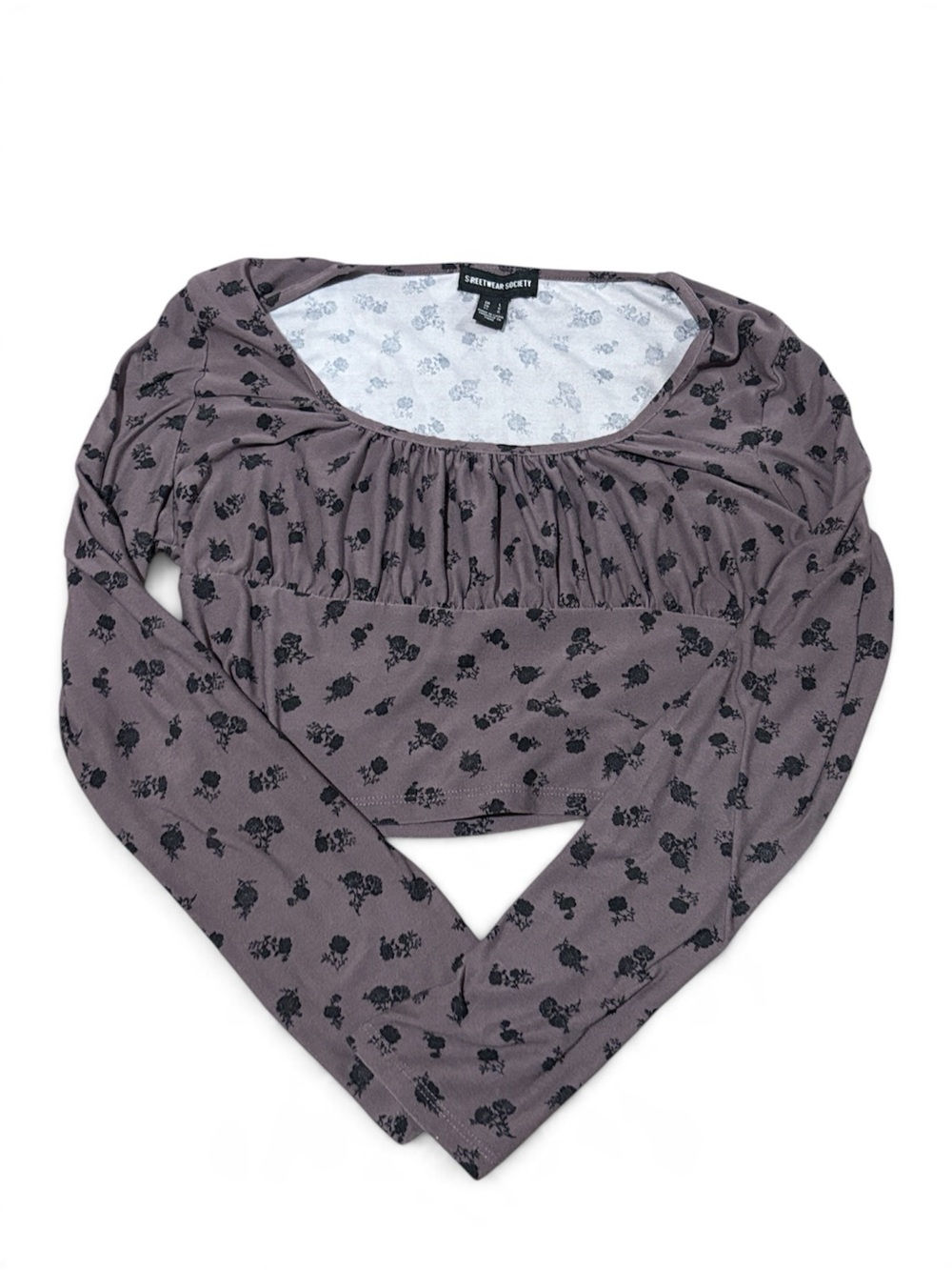 Streetwear Society Mauve Floral Cropped Long-Sleeve Top